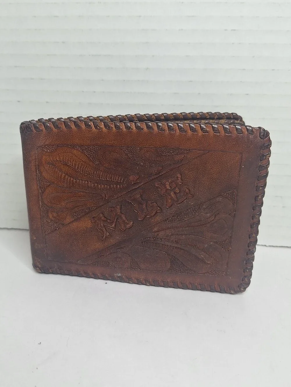 VTG Tooled Leather Wallet Mens Brown Bifold Floral Embossed Western Braided Edge